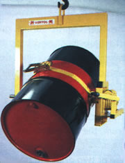 Overhead crane drum lifting - turning device